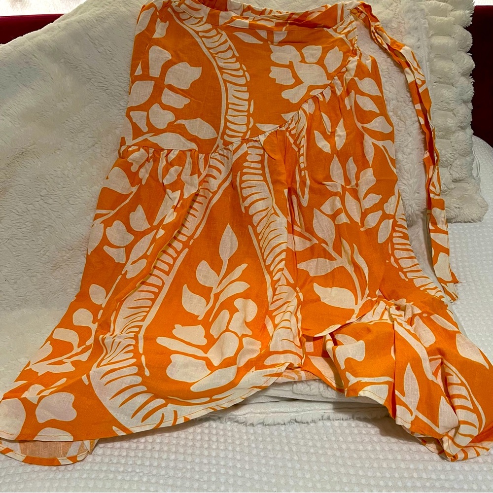 Wrap Skirt Women Small Midi/Maxi
Orange Floral Ruffle Gypsy NEW